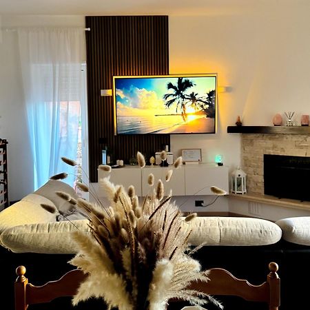 Kesya Seaview Apartment - Attico - 50Mt Dal Mare Анцио Екстериор снимка